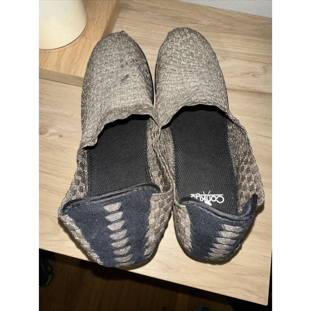 Corkys Featherlite Tent Black Gold Woven‎ Slip On Wedges Shoes Size 9 - Picture 5 of 7